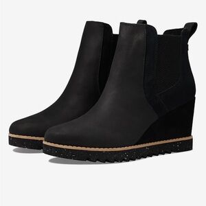 Tom’s Maddie boot 9.5